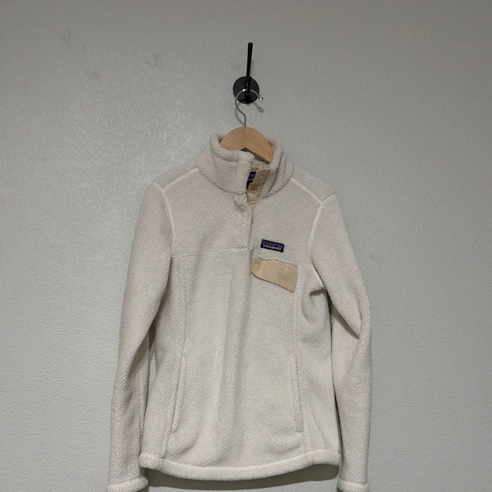 Patagonia Women's Snap T Cream Fleece Pullover